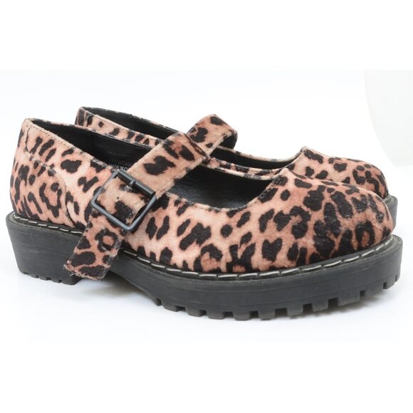 Torrid Leopard Print Fuzzy Mary Jane Flat Size 8 WIDE Width Chunky Lug Sole - Picture 2 of 7
